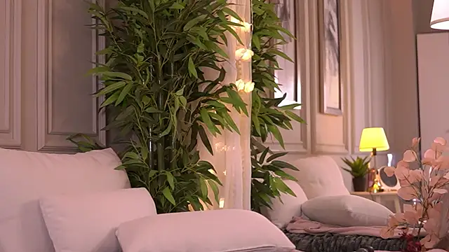 NicoleCellini 现场XXX聊天