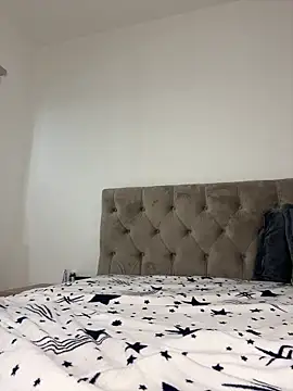 IrisBlues Adlı Modelin Canlı XXX Sohbeti