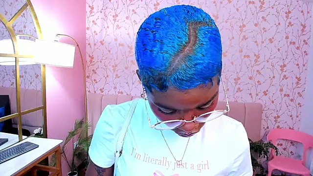 amber-hillのライブXXXチャット