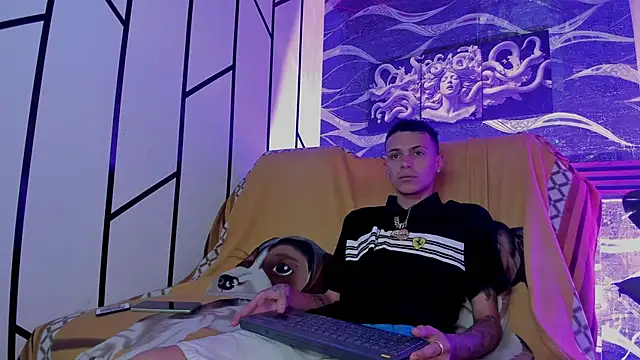 Chat XXX en directo de ELL_PBC