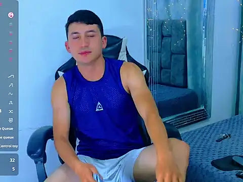 โชว์เว็บแคมของ SharleeBoygum