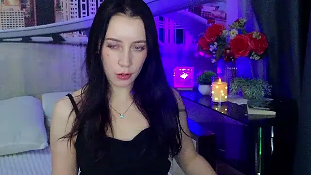 MonicaSweetx – Naživo XXX chat