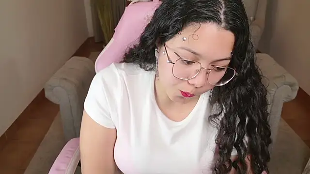 SelenaBlumX Live XXX-chat