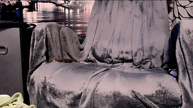 AMOURSWEET2025 – Naživo XXX chat