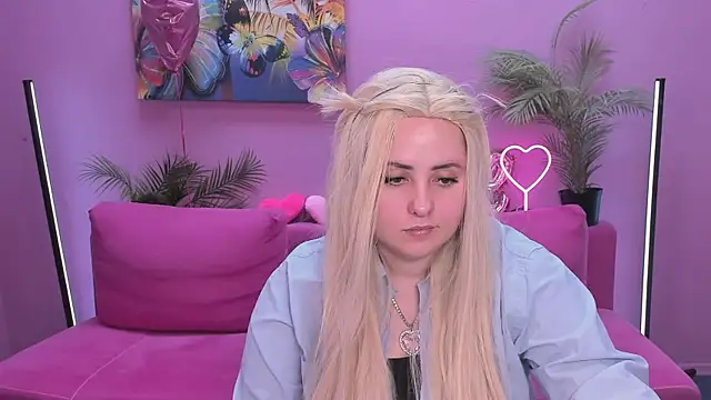 XXX chat uživo modela Hennessy_bunny