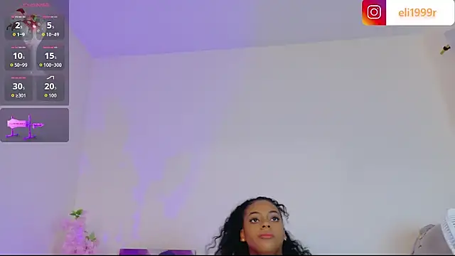 HollyJordaのライブXXXチャット