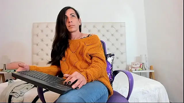 VioletaGomez_Co – Naživo XXX chat