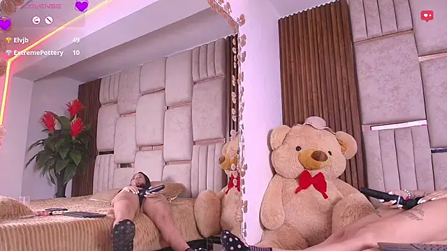 Zoe_dim Adlı Modelin Canlı XXX Sohbeti