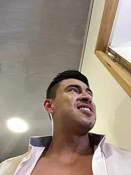 Živý XXX chat Chris_Clarck