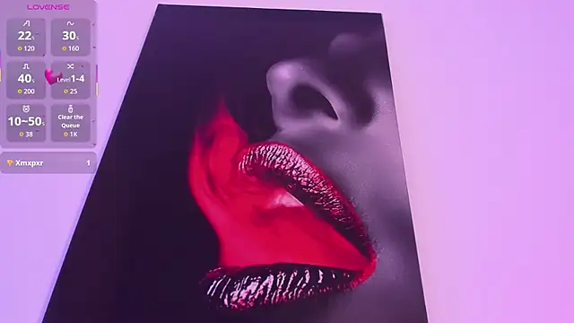 Taylor__Watson Adlı Modelin Canlı XXX Sohbeti