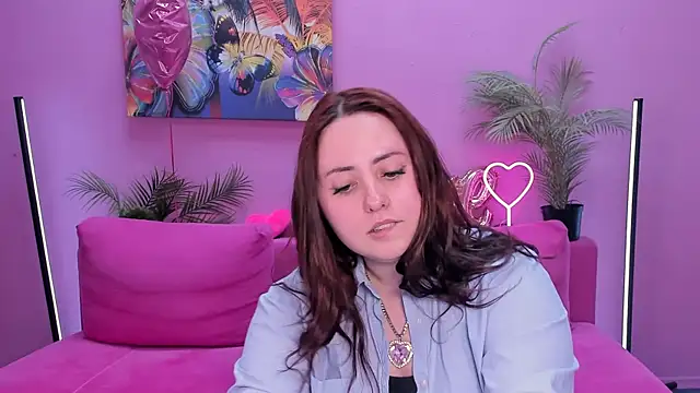 XXX chat uživo modela Hennessy_bunny