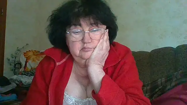 Show modela MilaSky5303 na web-kameri