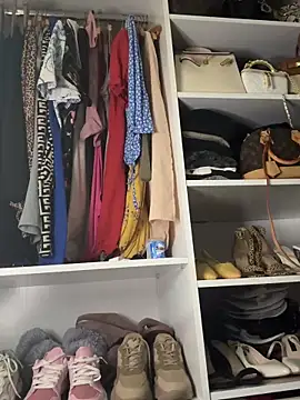 Chatroom XXX en direct de Noha-Sexy