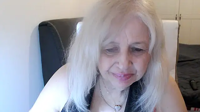 Онлайн чат XXX SusiLifeXXX