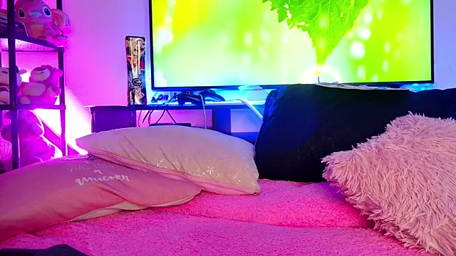 TiffanyBela Chat XXX live