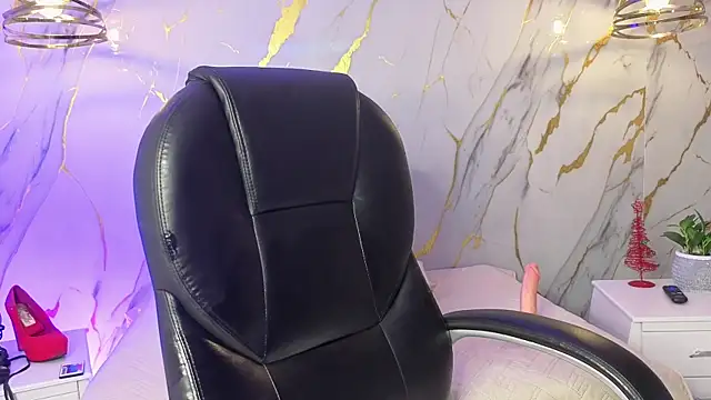 Scaarlettfoxn Live XXX chat