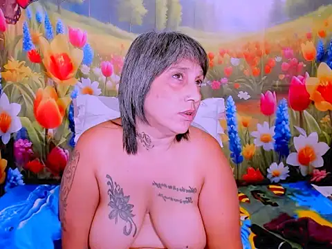 indianroxy Chat XXX live