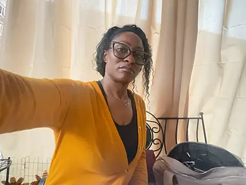 wynterheat Adlı Modelin Canlı XXX Sohbeti