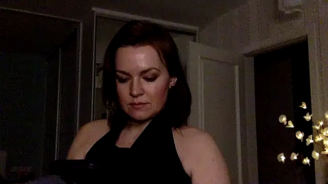 แชท XXX สดของ Ivoryne