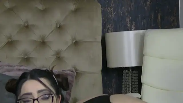 แชท XXX สดของ AriaRussell