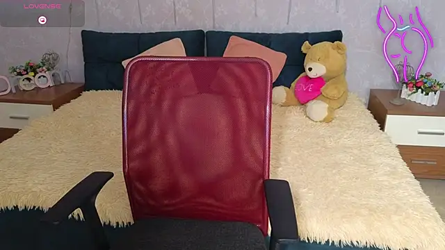 แชท XXX สดของ Rysalochkaa