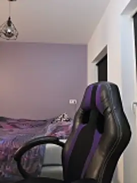 MiaRides19n Webbikameraesitys