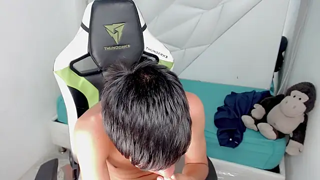 Liarr_ Adlı Modelin Canlı XXX Sohbeti