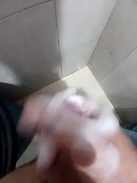 papi23l Show in webcam