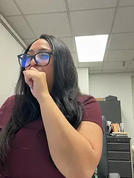 Pokazy przed kamerką – Goddessxxrosexx