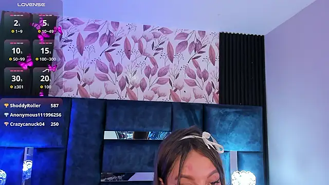 AmmyJones_ élő XXX-chatje