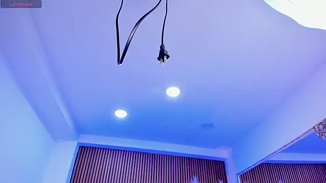 SelenaStonne Chat XXX in diretta