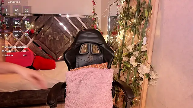 Chat XXX en directo de Nanachi_Cook