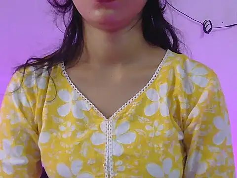 Show modela miss_ragni na web-kameri