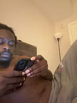 makeherfeelg's Live XXX Chat