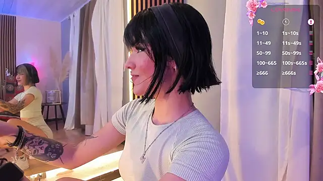 La_Diabla_111_'s Live XXX Chat