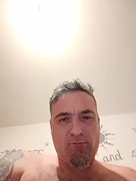 Pokazy przed kamerką – wifesfuckerpu