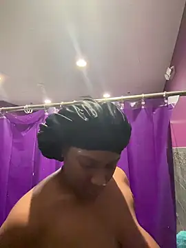 CoCoGoddess_ élő XXX-chatje