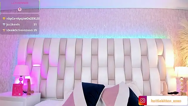 Viollet_xoxo – Live XXX-chat