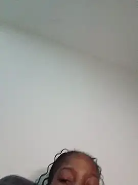 MsParisSmith Webcam show