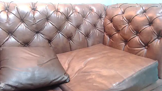 Ryan_Simons: διαδικτυακό σόου στην κάμερα