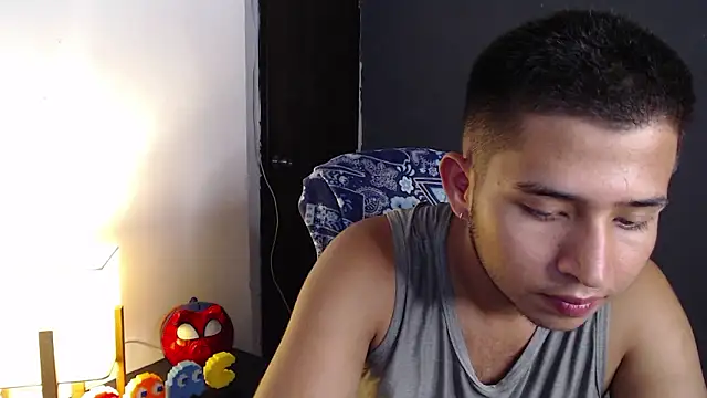 harold_18_ Chat XXX live