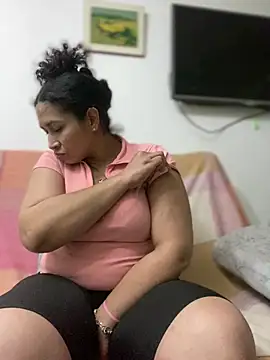 แชท XXX สดของ Carola-Ross