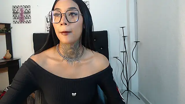 lyam_ebony_'s Live XXX Chat