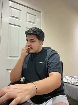 HunterRamiro's Webcam Show