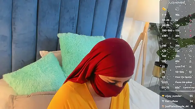 _jamiila Show in webcam