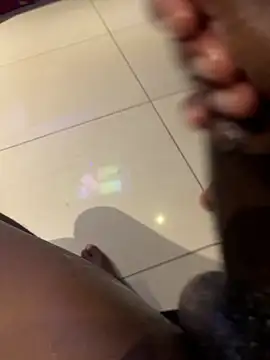 Daddy3rdlegx webcam show