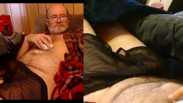 snickers1 Show in webcam