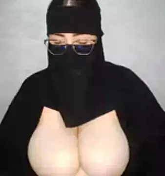 Sexy__Arab Adlı Modelin Web Kamerası Şovu