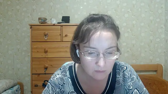 Smart_Rose élő XXX-chatje