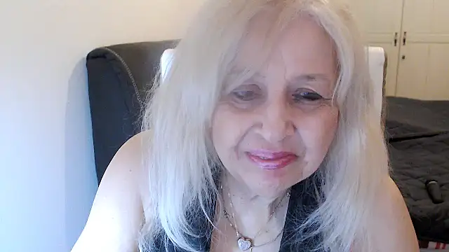 SusiLifeXXX: απευθείας συνομιλία ΧΧΧ